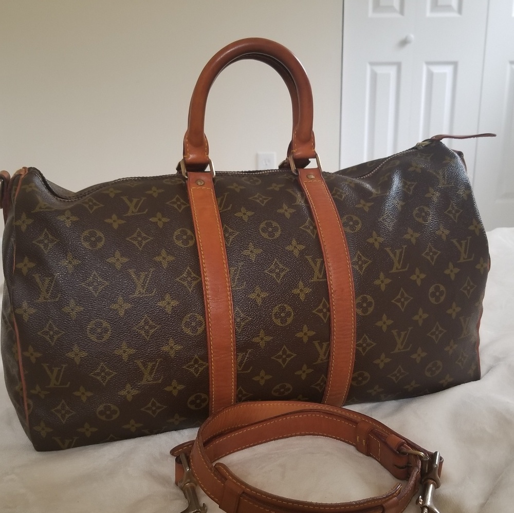 Authentic Louis Vitton Bandoulière 45